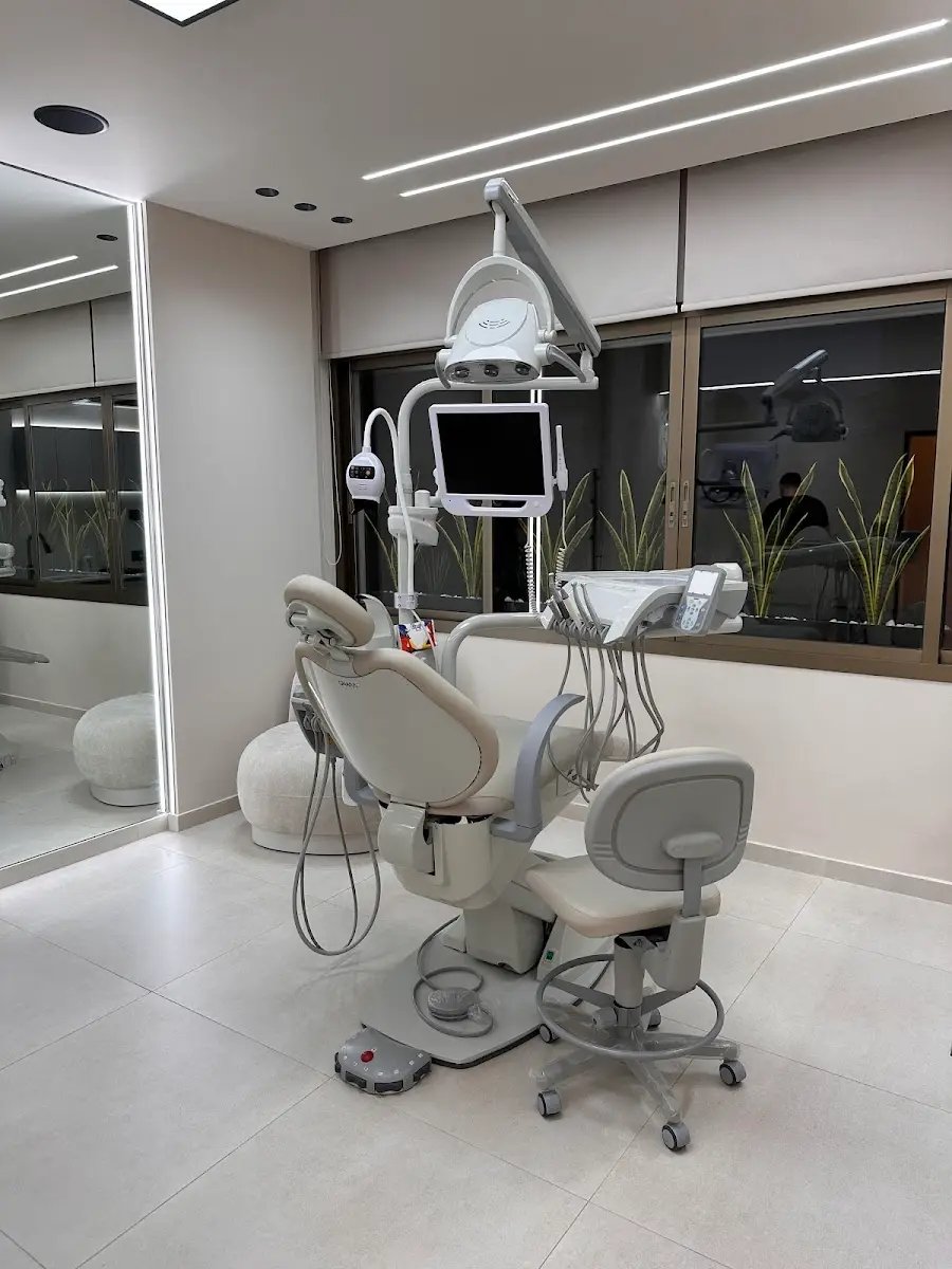 OraCare Dental Clinic reception and waiting area